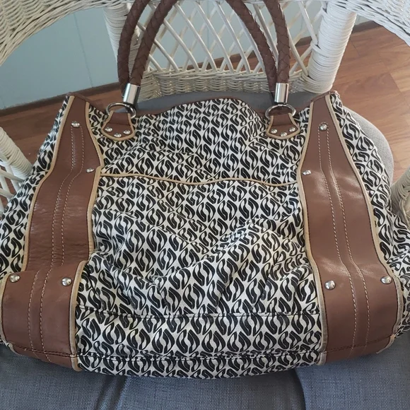 Steven by Steve Madden Large Bag - Picture 9 of 10